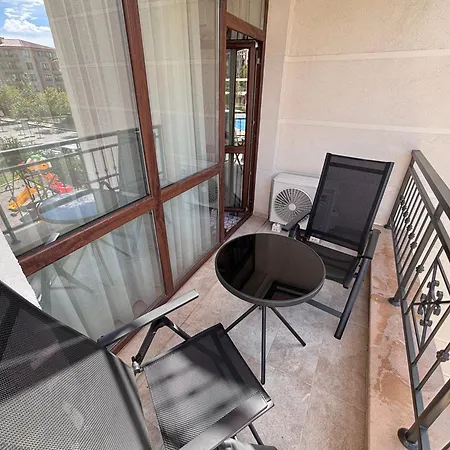 Apartment Sorrento - Menada Sveti Vlas